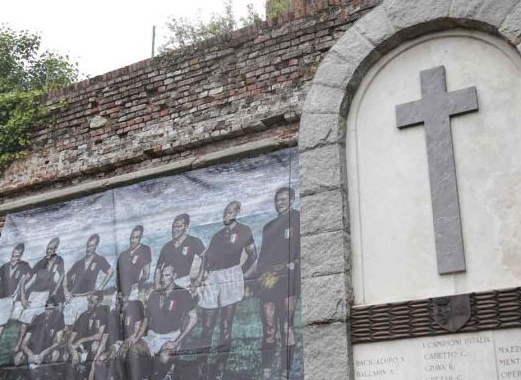 Почетоха годишнината от смъртта на "Гранде Торино"