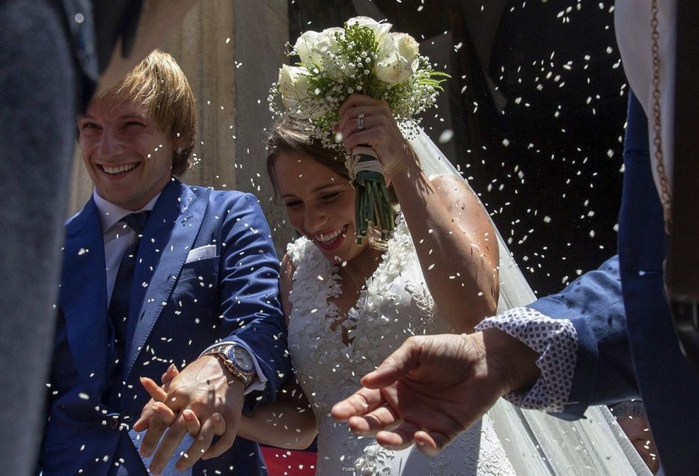 Уикенд на сватбите в Испания - Педро, Ракитич, Йоренте, Варан минаха под венчилото