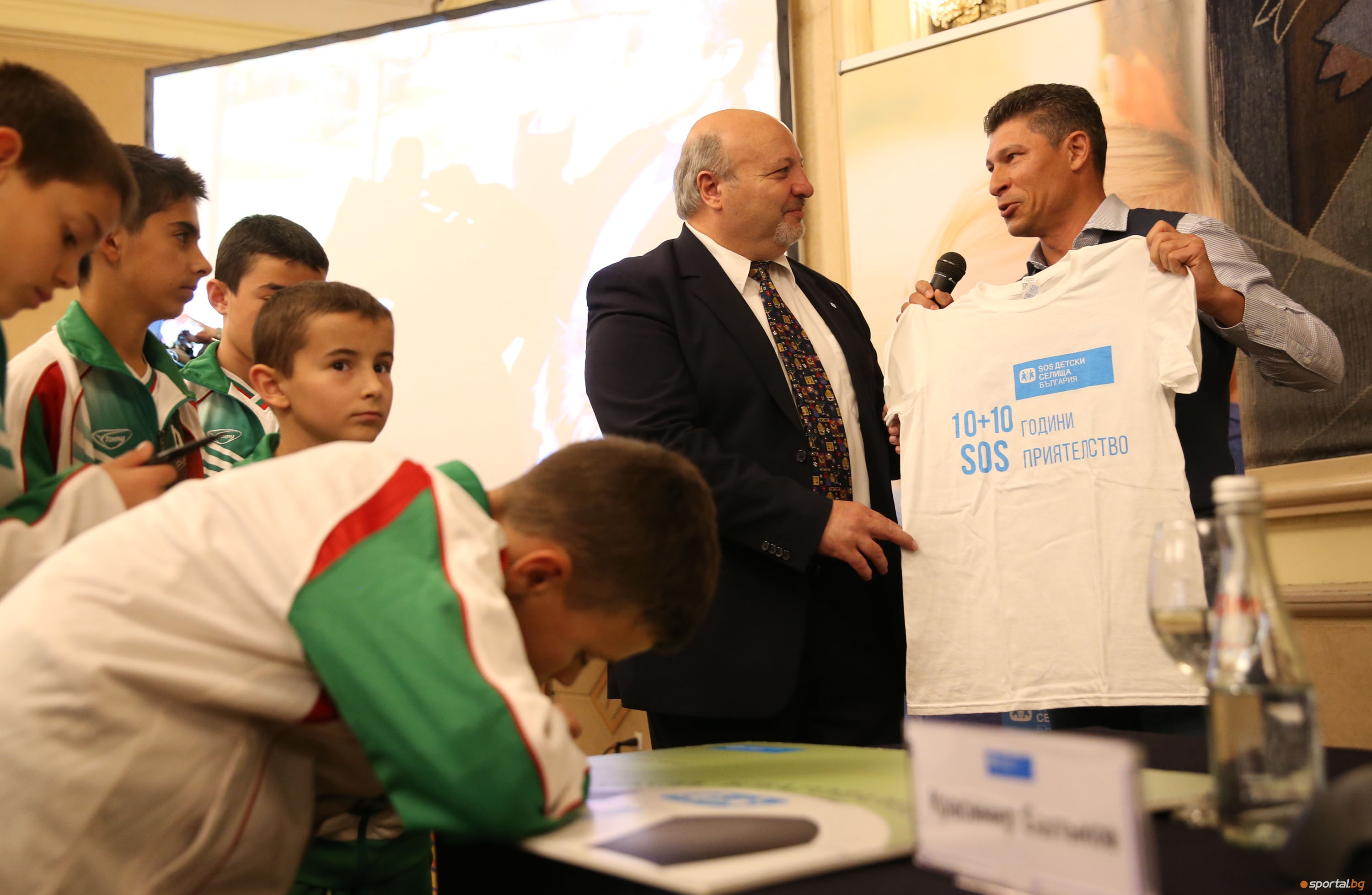 Краси Балъков и SOS Детски селища отпразнуваха 20 годишно приятелство