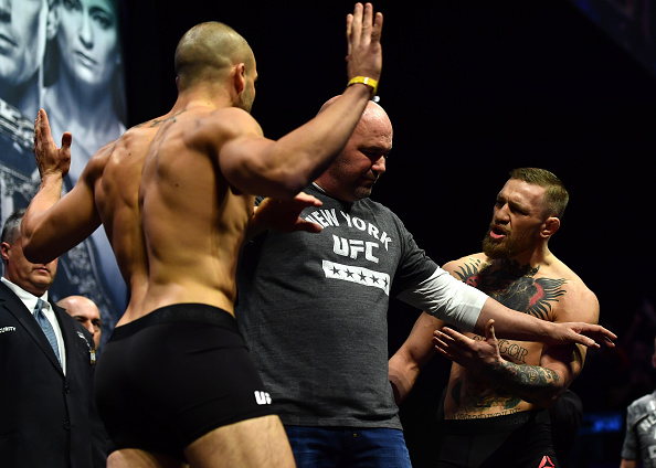 Конър Макгрегър е по-лек от Еди Алварес преди UFC 205