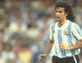 Стадион в Аржентина ще носи името на Марио Кемпес