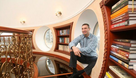 Домът на Виталий Кличко в Киев (СНИМКИ)